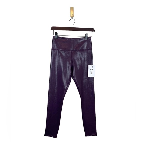 Zyia NWT Metallic Plus Light n Tight Hi-rise 7/8 24" Size 4 - Picture 5 of 9